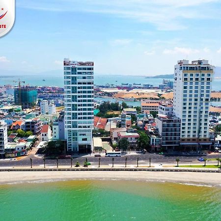 Vietnam Taste Hotel Quy Nhon - Beachfront ภายนอก รูปภาพ