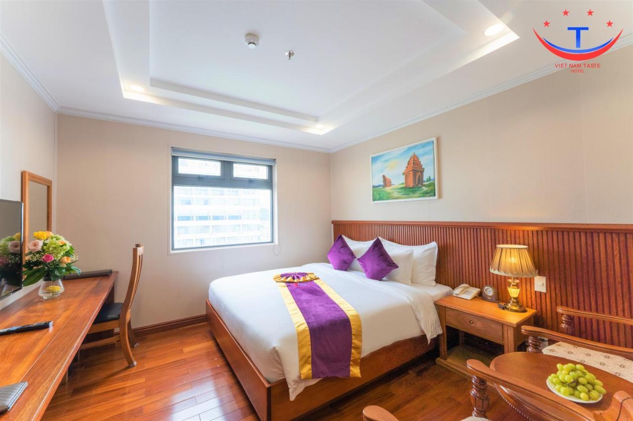 Vietnam Taste Hotel Quy Nhon - Beachfront ภายนอก รูปภาพ