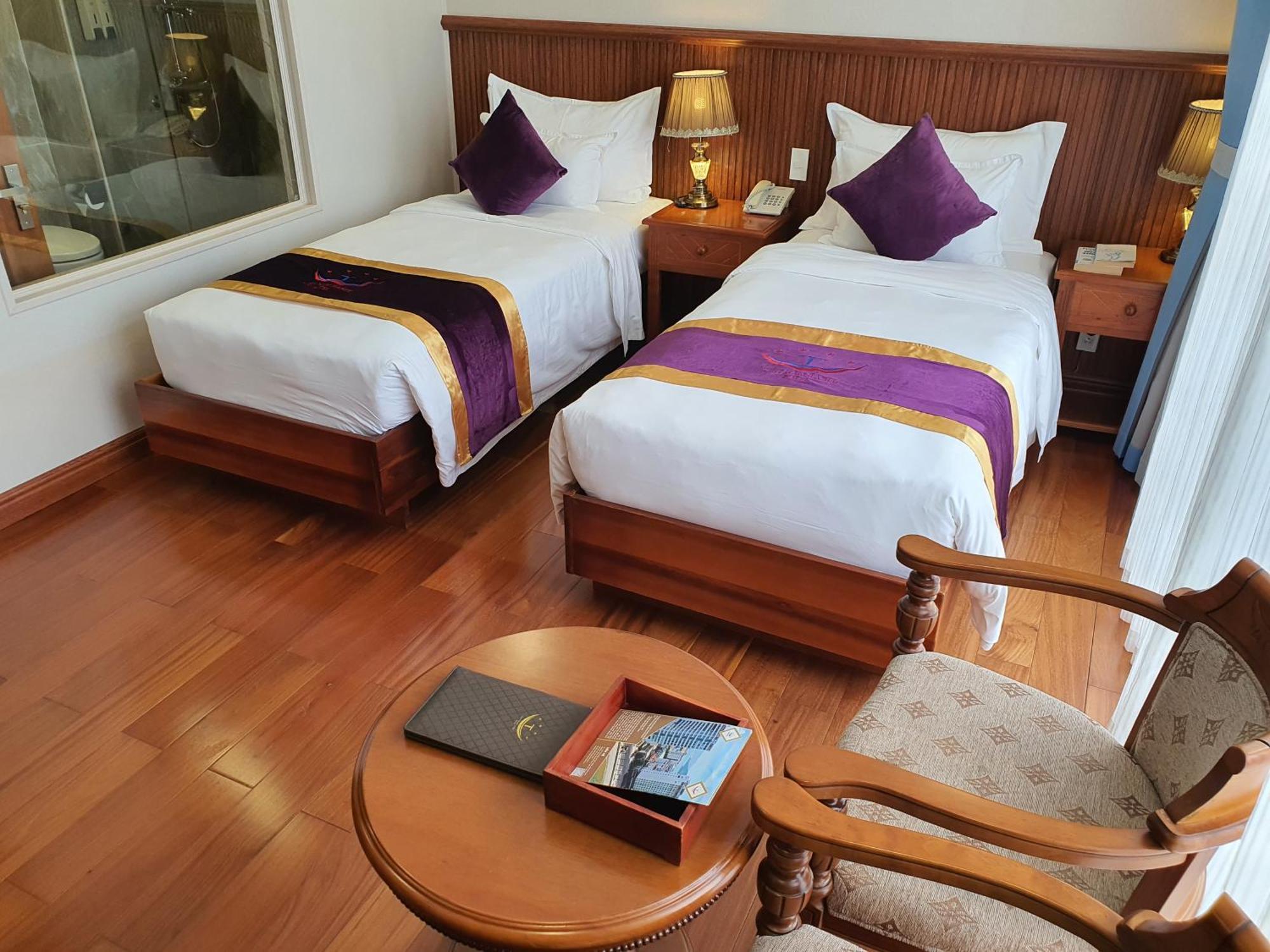 Vietnam Taste Hotel Quy Nhon - Beachfront ภายนอก รูปภาพ